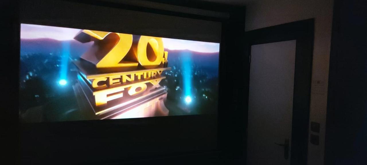Appartement Cinéma vidéo-projecteur et garage Honfleur Extérieur photo